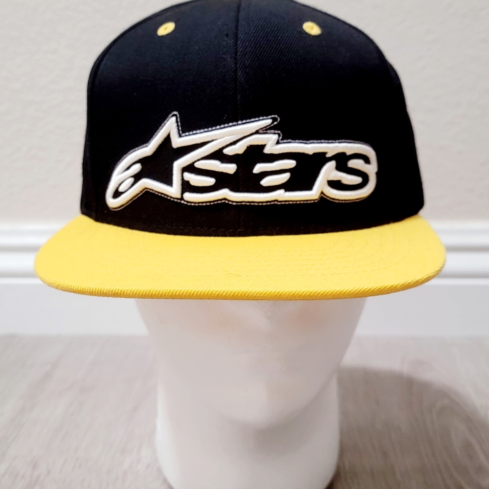 Alpinestars Stylish Black and Yellow Snapback